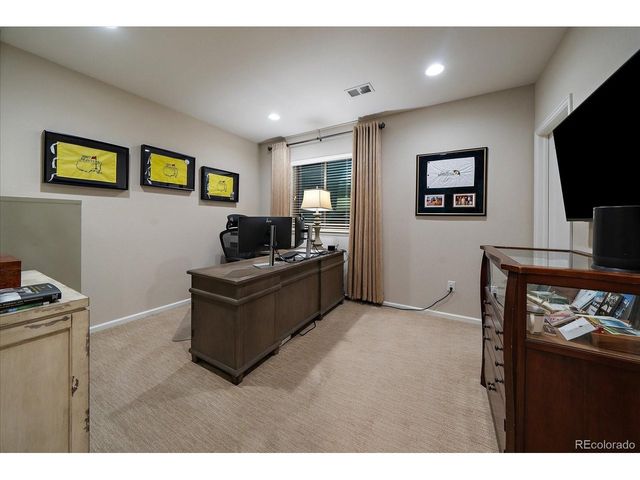 7045 S Robertsdale Way, Aurora, CO 80016