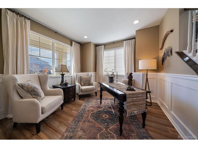 7045 S Robertsdale Way, Aurora, CO 80016