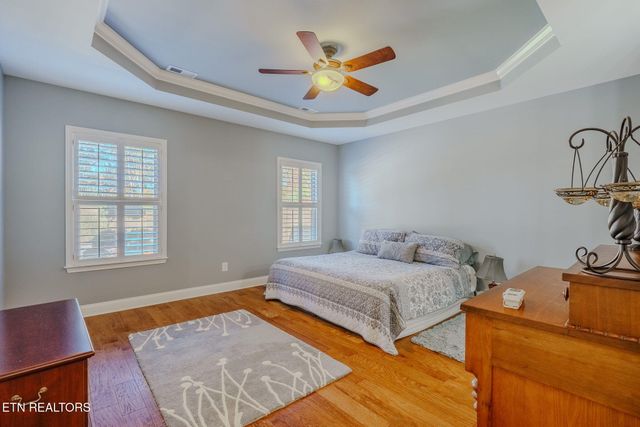 159 Silver Maple St, Lenoir City, TN 37771