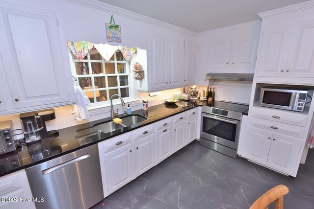 3216 Woodlawn Road, Rocky Mount, NC 27804