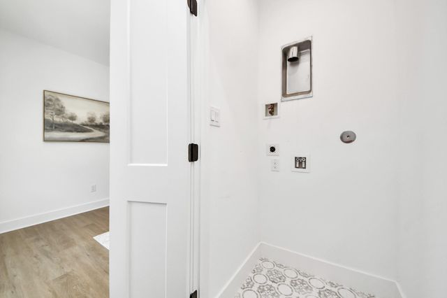 5029 Broom Street A, Houston, TX 77091