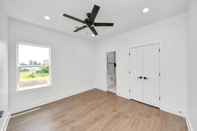 5029 Broom Street A, Houston, TX 77091