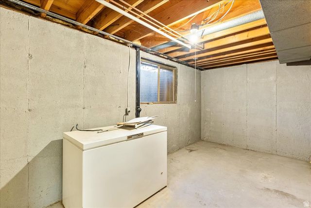 3355 W MEADOWBROOK DR, Salt Lake City, UT 84119