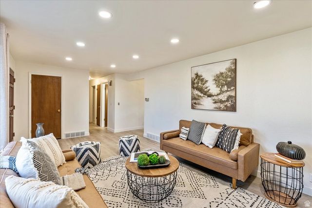 3355 W MEADOWBROOK DR, Salt Lake City, UT 84119