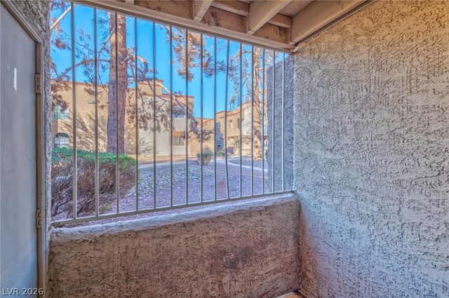 2977 Juniper Hills Boulevard 104, Las Vegas, NV 89142