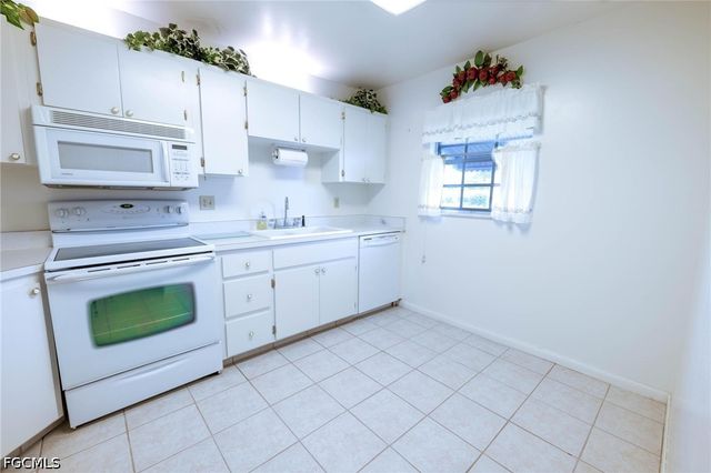 1390 Myerlee Country Club BLVD, Fort Myers, FL 33919