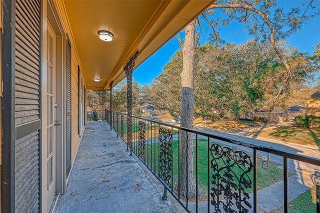 4815 Wind Chimes Drive, Houston, TX 77066