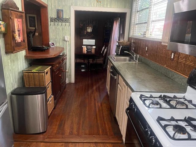 1016 N E Street, Lake Worth Beach, FL 33460