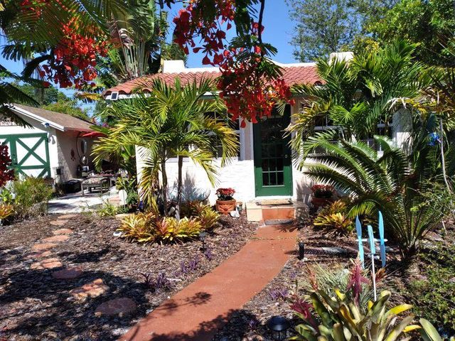 1016 N E Street, Lake Worth Beach, FL 33460