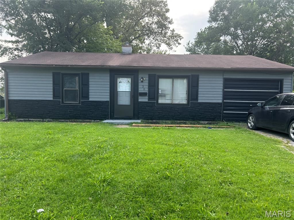 38 Saint Columba Drive, Cahokia, IL 62206