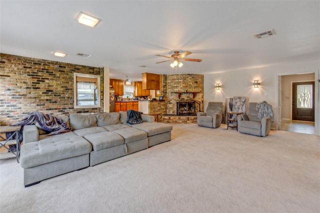 1312 Carolyn Street, Humble, TX 77338