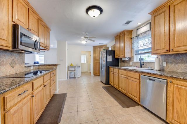 1312 Carolyn Street, Humble, TX 77338