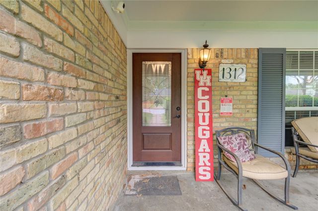 1312 Carolyn Street, Humble, TX 77338