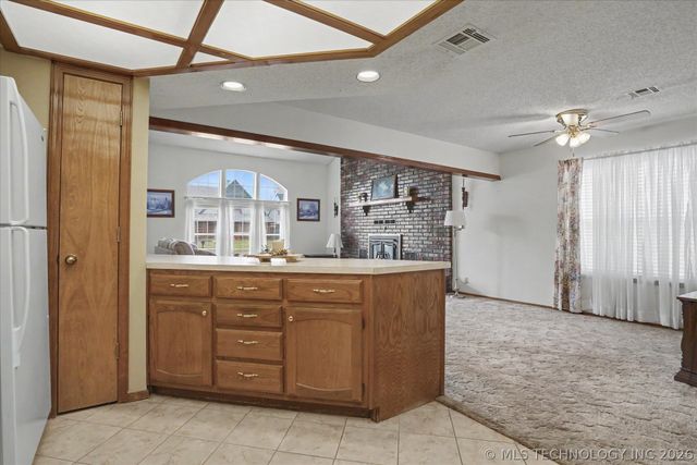 12502 E 77th Place North, Owasso, OK 74055