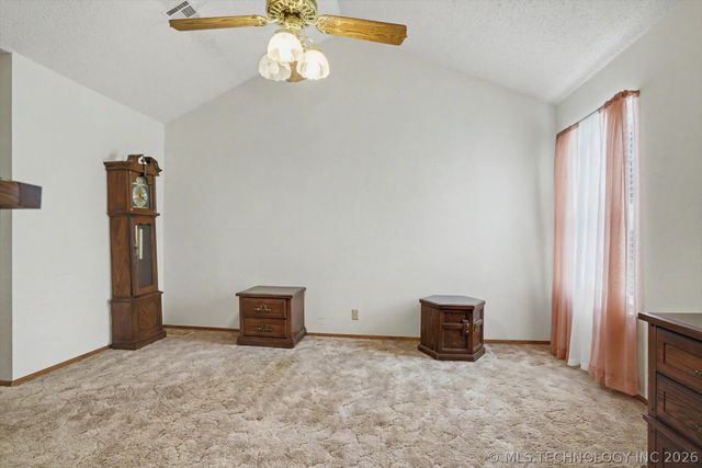 12502 E 77th Place North, Owasso, OK 74055