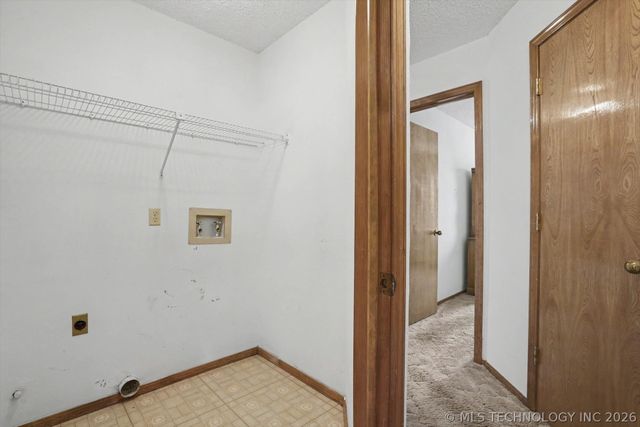 12502 E 77th Place North, Owasso, OK 74055