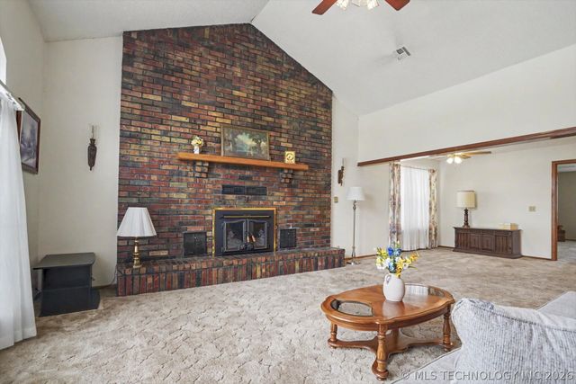 12502 E 77th Place North, Owasso, OK 74055