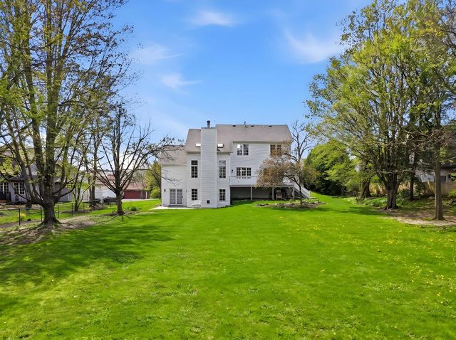 11497 Ridgecrest Drive, Roscoe, IL 61073