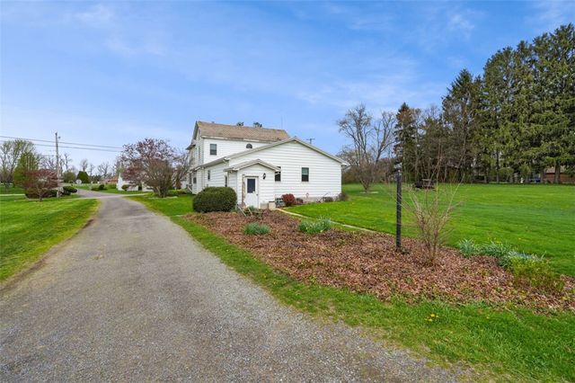 488 Great Belt, Jefferson Twp, PA 16002