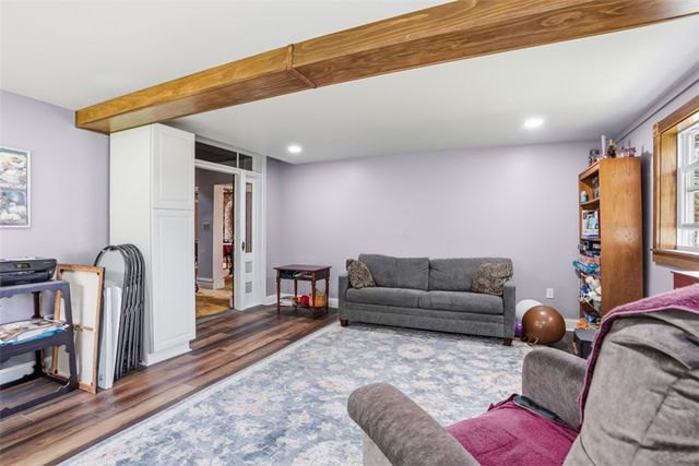 488 Great Belt, Jefferson Twp, PA 16002