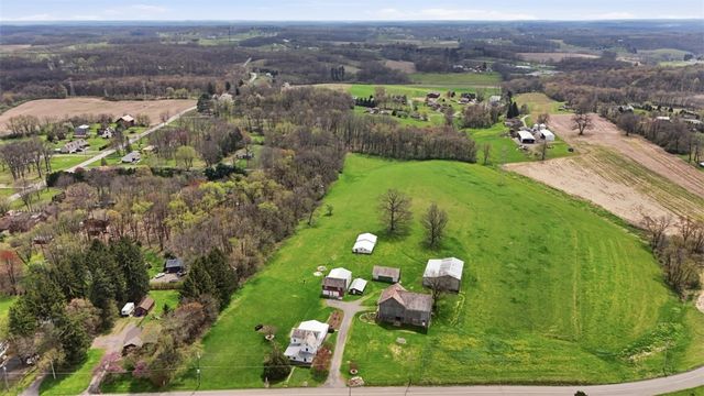 488 Great Belt, Jefferson Twp, PA 16002