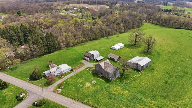 488 Great Belt, Jefferson Twp, PA 16002