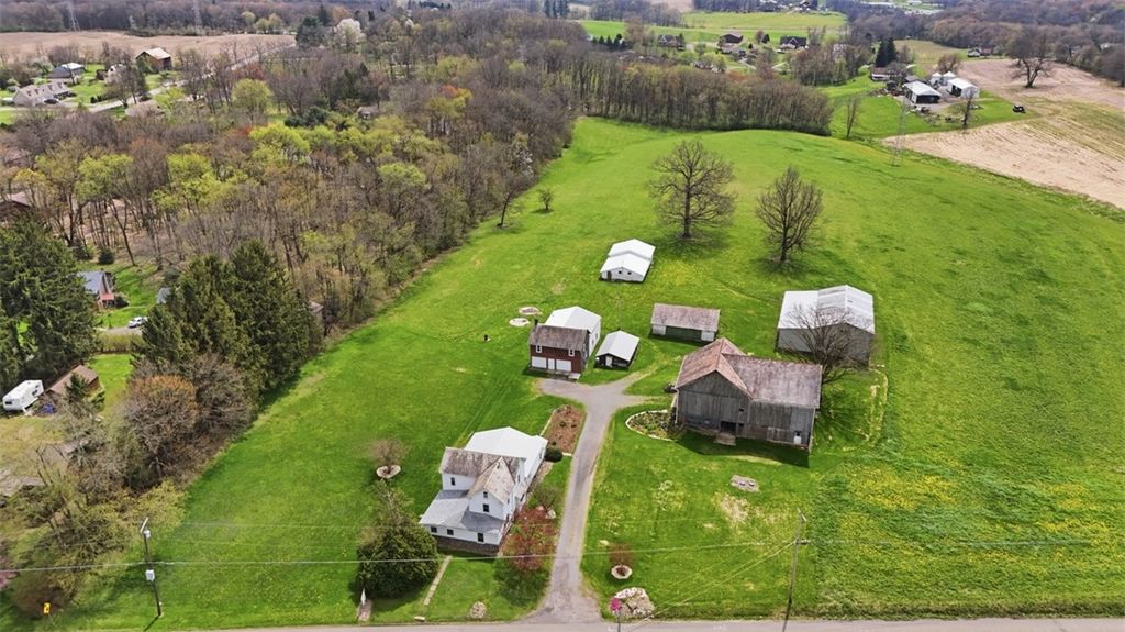 488 Great Belt, Jefferson Twp, PA 16002