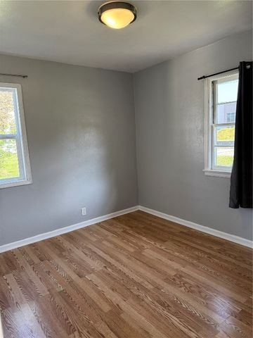 1312 Wilson Avenue SW, Cedar Rapids, IA 52404