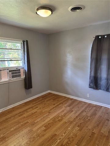 1312 Wilson Avenue SW, Cedar Rapids, IA 52404