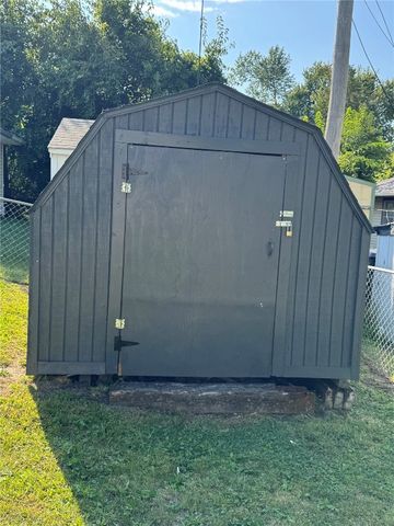 1312 Wilson Avenue SW, Cedar Rapids, IA 52404