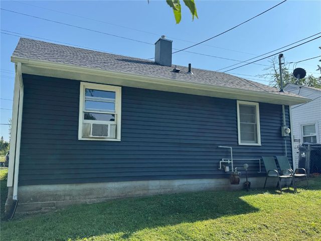 1312 Wilson Avenue SW, Cedar Rapids, IA 52404