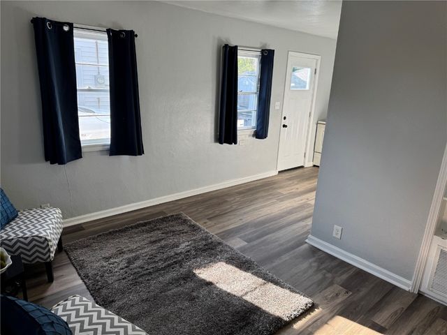 1312 Wilson Avenue SW, Cedar Rapids, IA 52404