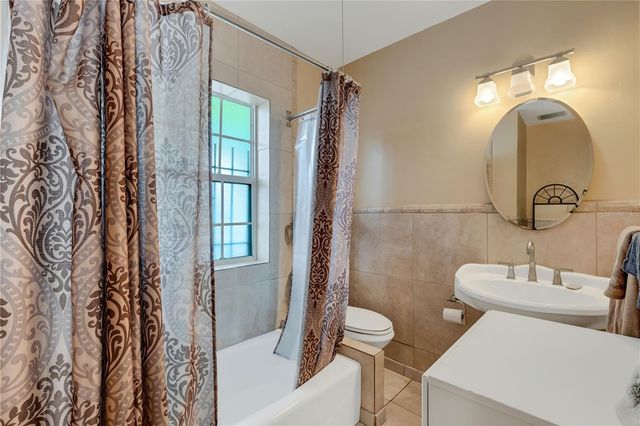 2701 1ST AVENUE S, St Petersburg, FL 33712