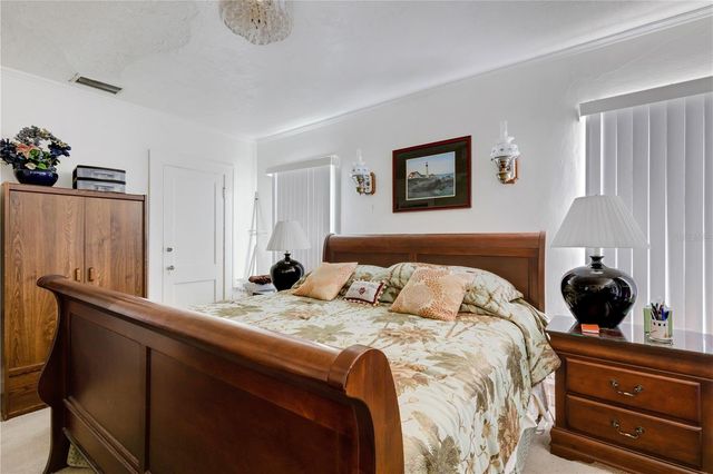 2701 1ST AVENUE S, St Petersburg, FL 33712