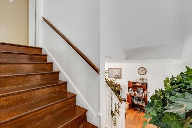 2701 1ST AVENUE S, St Petersburg, FL 33712