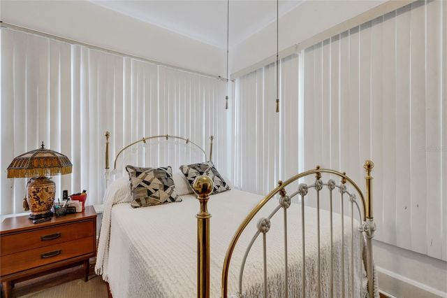 2701 1ST AVENUE S, St Petersburg, FL 33712
