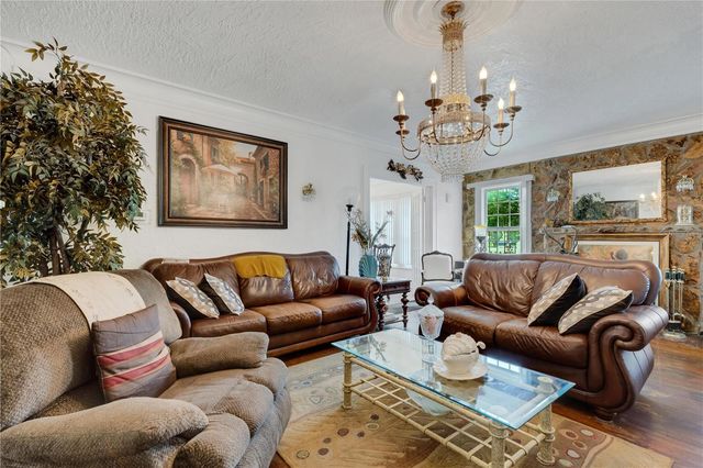 2701 1ST AVENUE S, St Petersburg, FL 33712