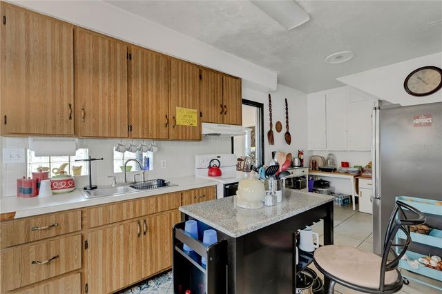 2701 1ST AVENUE S, St Petersburg, FL 33712