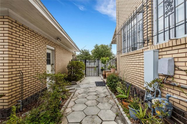 2701 1ST AVENUE S, St Petersburg, FL 33712