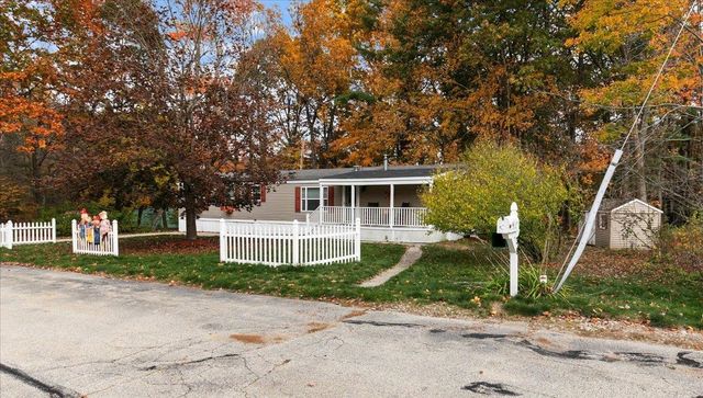 38 Rosemary Street, Salem, NH 03079