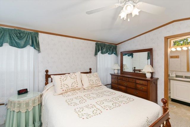 38 Rosemary Street, Salem, NH 03079