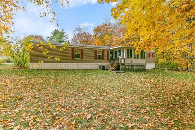 38 Rosemary Street, Salem, NH 03079