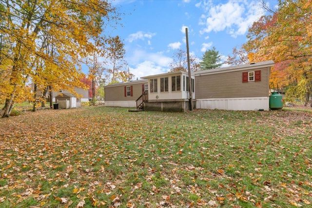 38 Rosemary Street, Salem, NH 03079