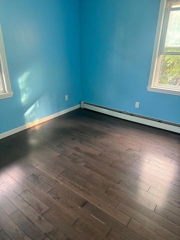133 Pleasant St 2, North Andover, MA 01845