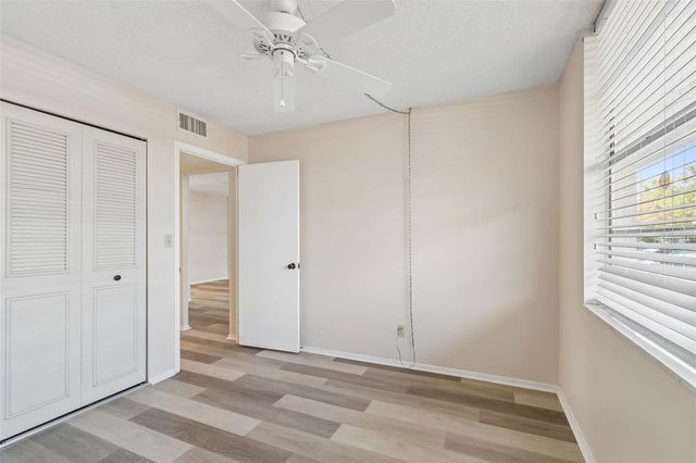 5095 BAY STREET NE 110, St Petersburg, FL 33703