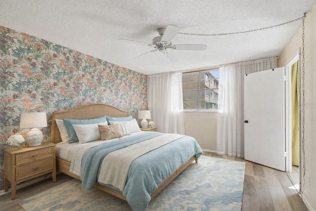 5095 BAY STREET NE 110, St Petersburg, FL 33703