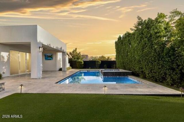 7748 N 13th Place, Phoenix, AZ 85020