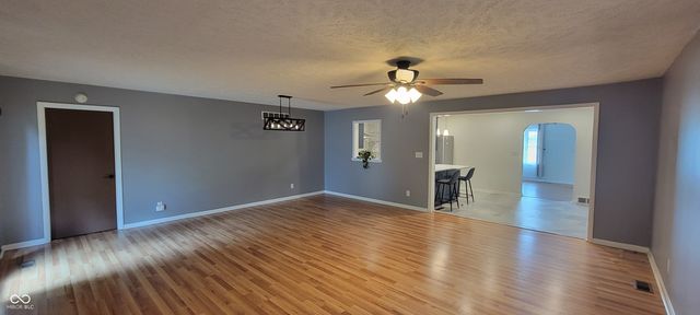 1478 S Avon Avenue, Avon, IN 46123