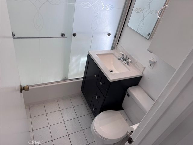 360 16th Place, Costa Mesa, CA 92627