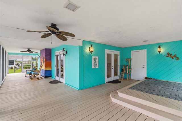 907 69TH STREET NW, Bradenton, FL 34209